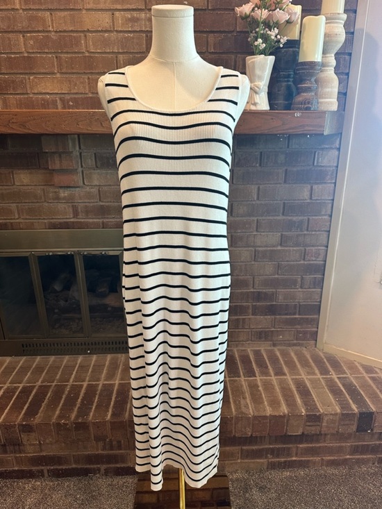 Rachel Zoe Dresses & Skirts - Rachel Zoe Striped Ribbed Knit Midi Dress Size L White Black Minimalist Chic